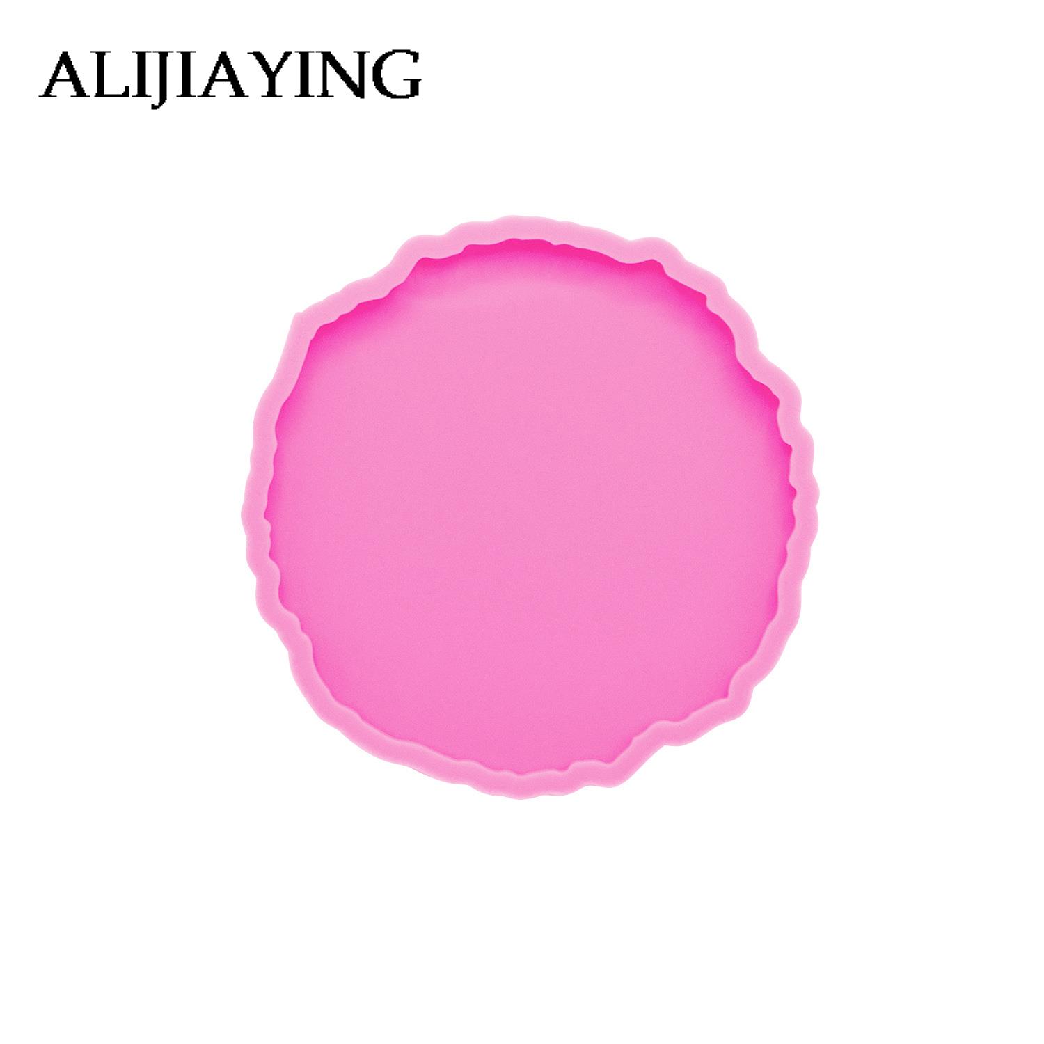 DY0278 Smooth Surface Cup/Mons - مراجعة Geode Mold Silicone وسعره
