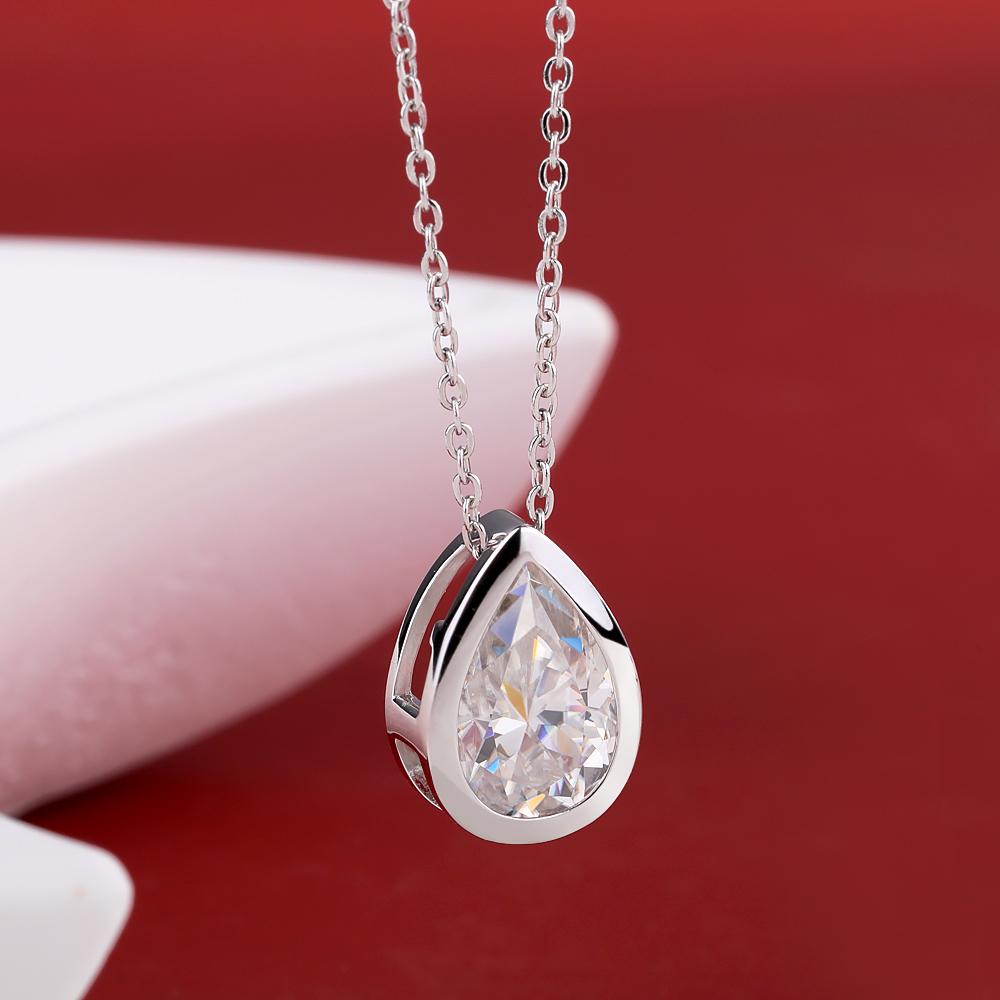 BXINY 4Carat Bezel Set WaterDr - مراجعة Bezels Set Pendant وسعره
