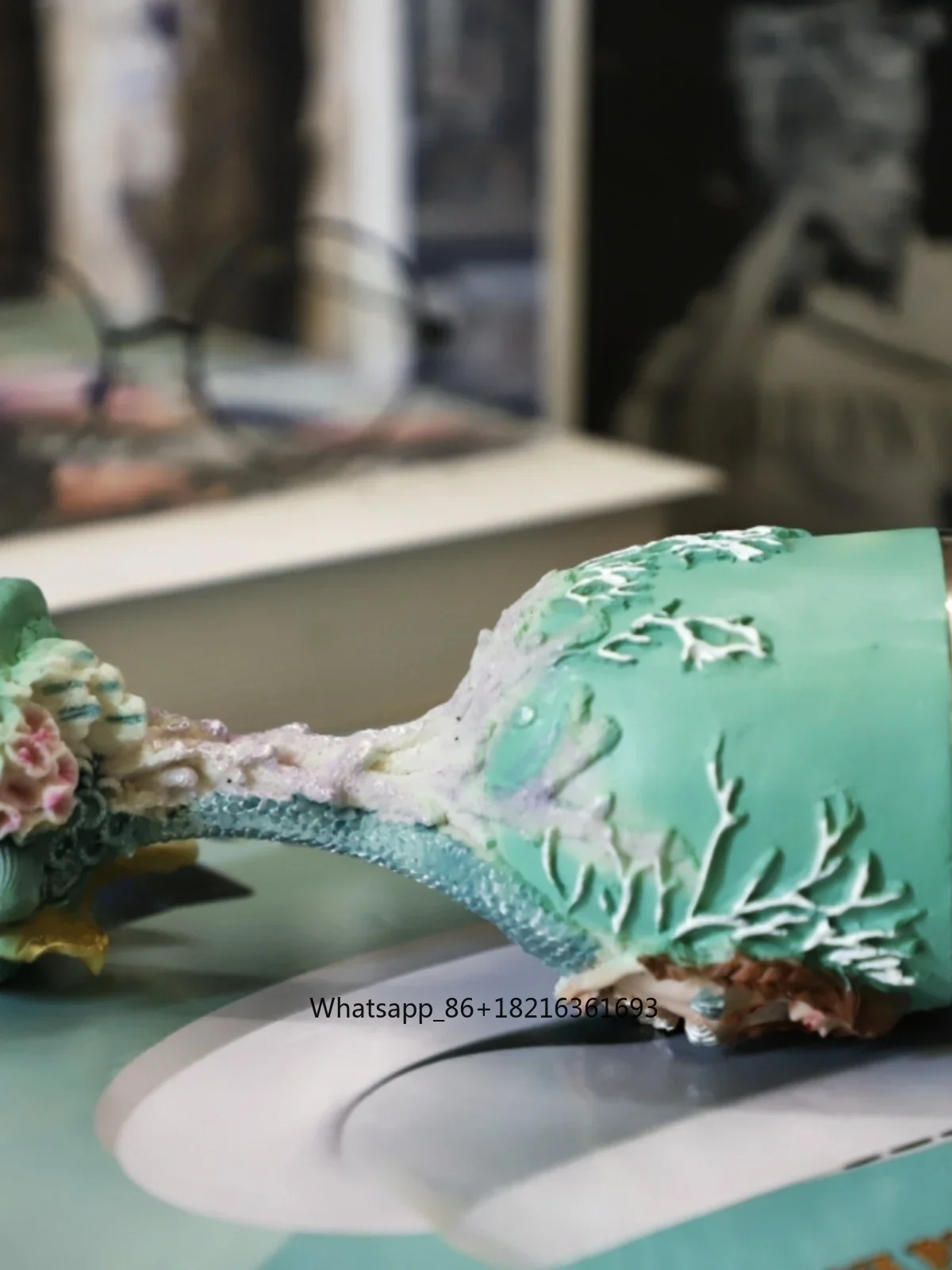 Three-dimensional engraving me - مراجعة Crafting Resin وسعره