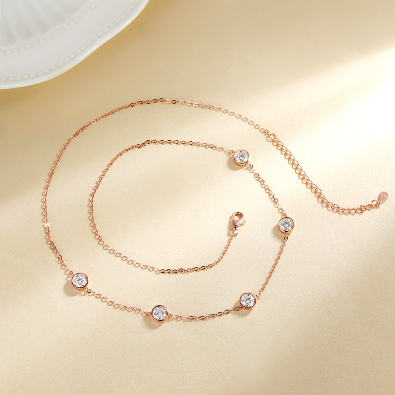 GRA Certified 5mm Moissanite N - مراجعة Bezels Set Pendant وسعره
